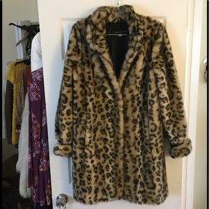 FABULOUS FURS LEOPARD COAT JACKET sz M